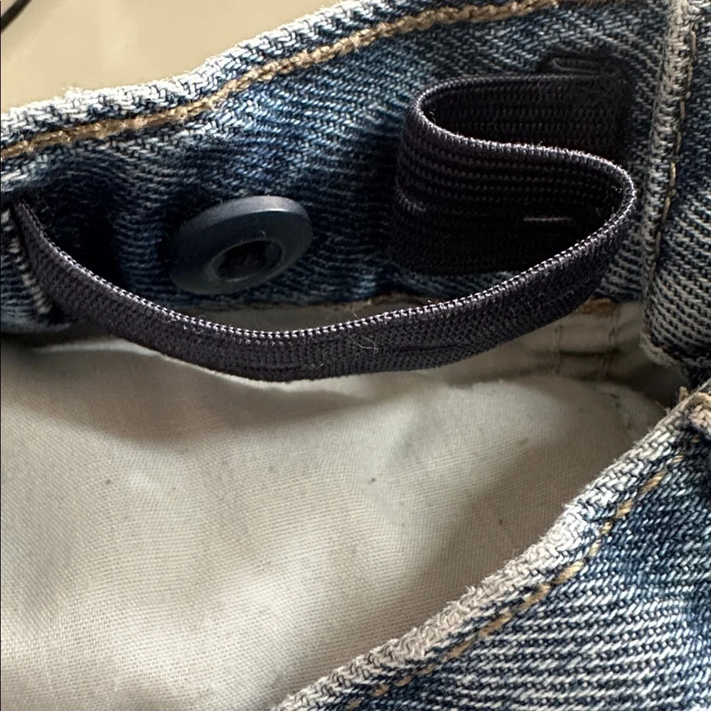 👖The Children's Place Kids Jeans size 8 slim denim boys jeans
